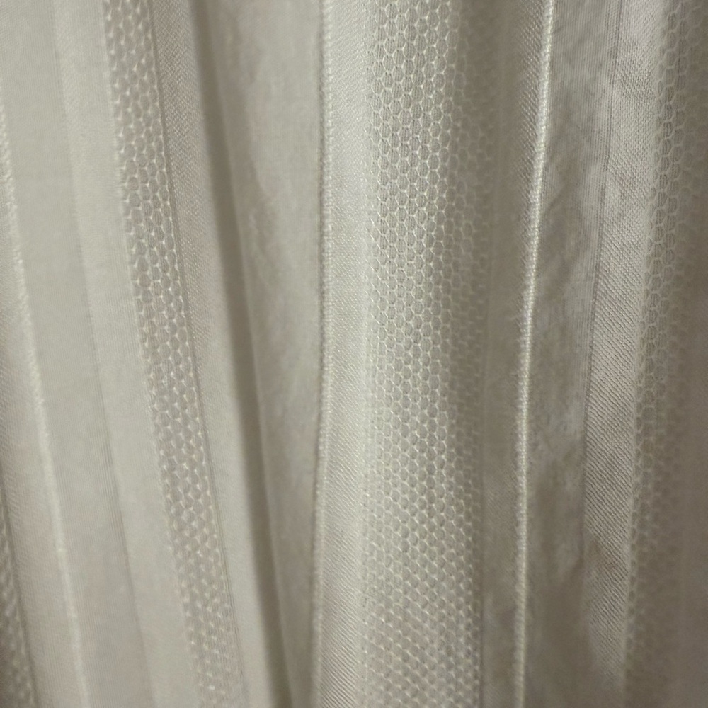 ANTHROPOLOGIE Cloth & Stone White Embroidered Stripe Button-Down Blouse | Small - Picture 2 of 3